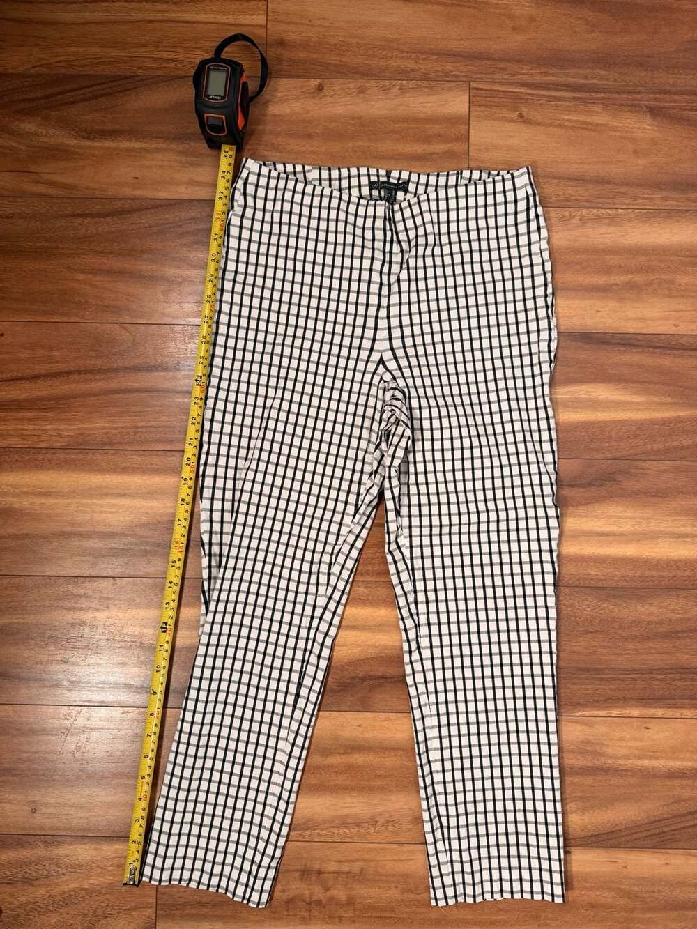 Adrianna Papell Pants Size 10 Black White Plaid Ankle Checkered